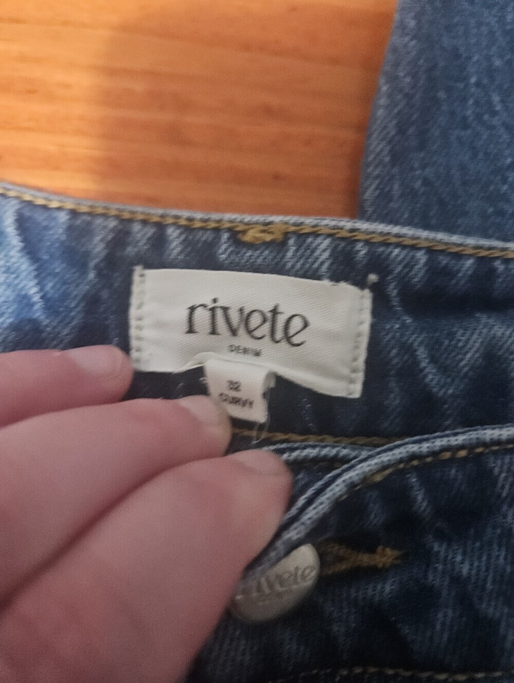 Rivete Bootcut Medium Wash Jeans Size 32 Casual Everyday Wear! - Picture 3 of 8